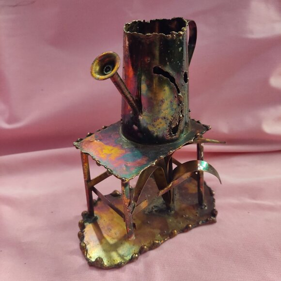 VTG Welded Tin with Copper Look Gardening Table with Watering Can - Picture 1 of 5